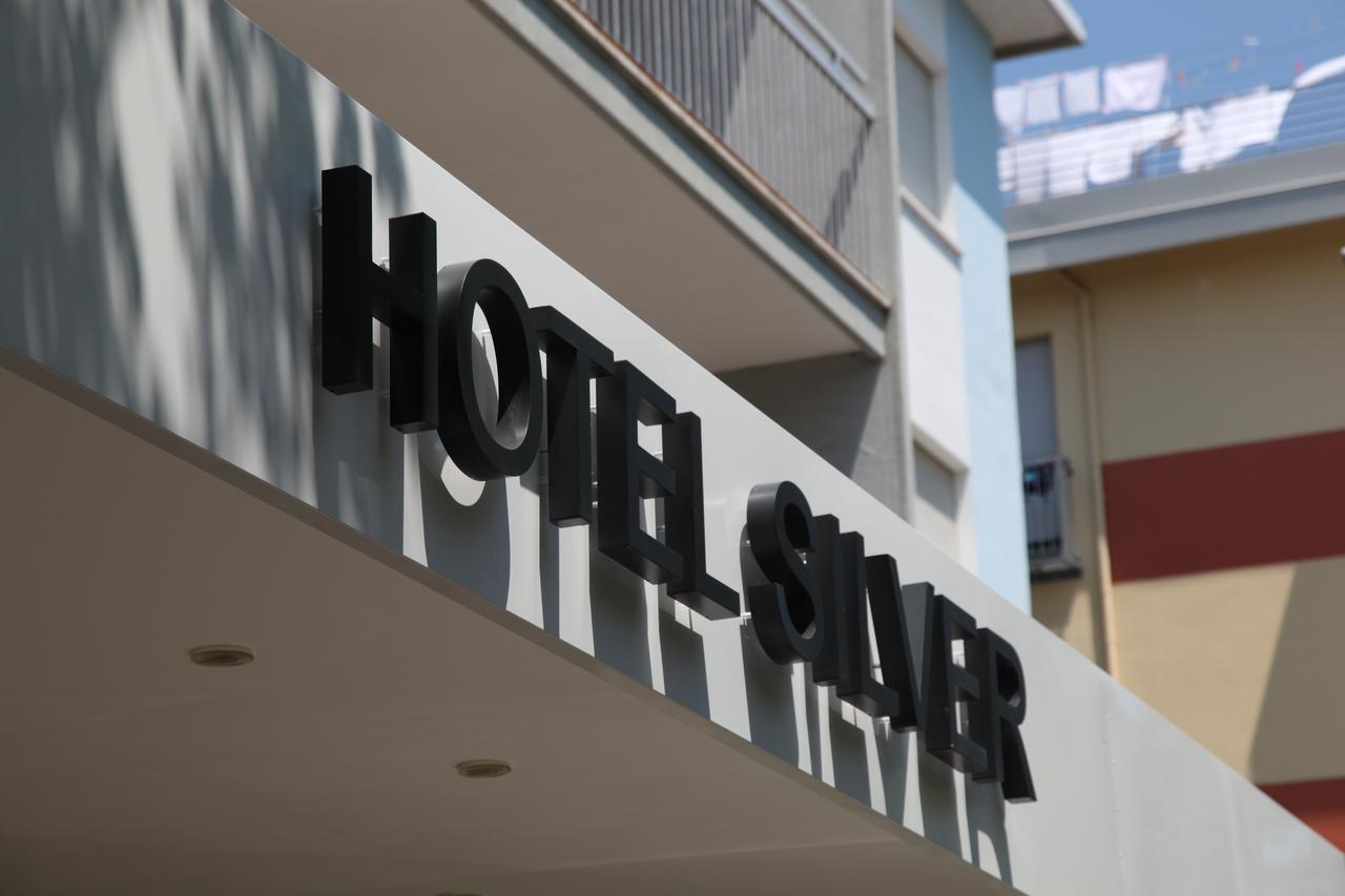 Hotel Silver Rimini Exteriör bild